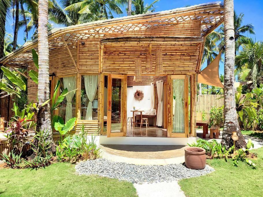 The Bamboo Houses - Tropical Garden & Empty Beach ゼネラル・ルナ エクステリア 写真