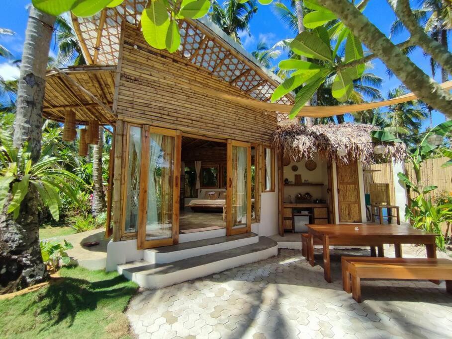 The Bamboo Houses - Tropical Garden & Empty Beach ゼネラル・ルナ エクステリア 写真