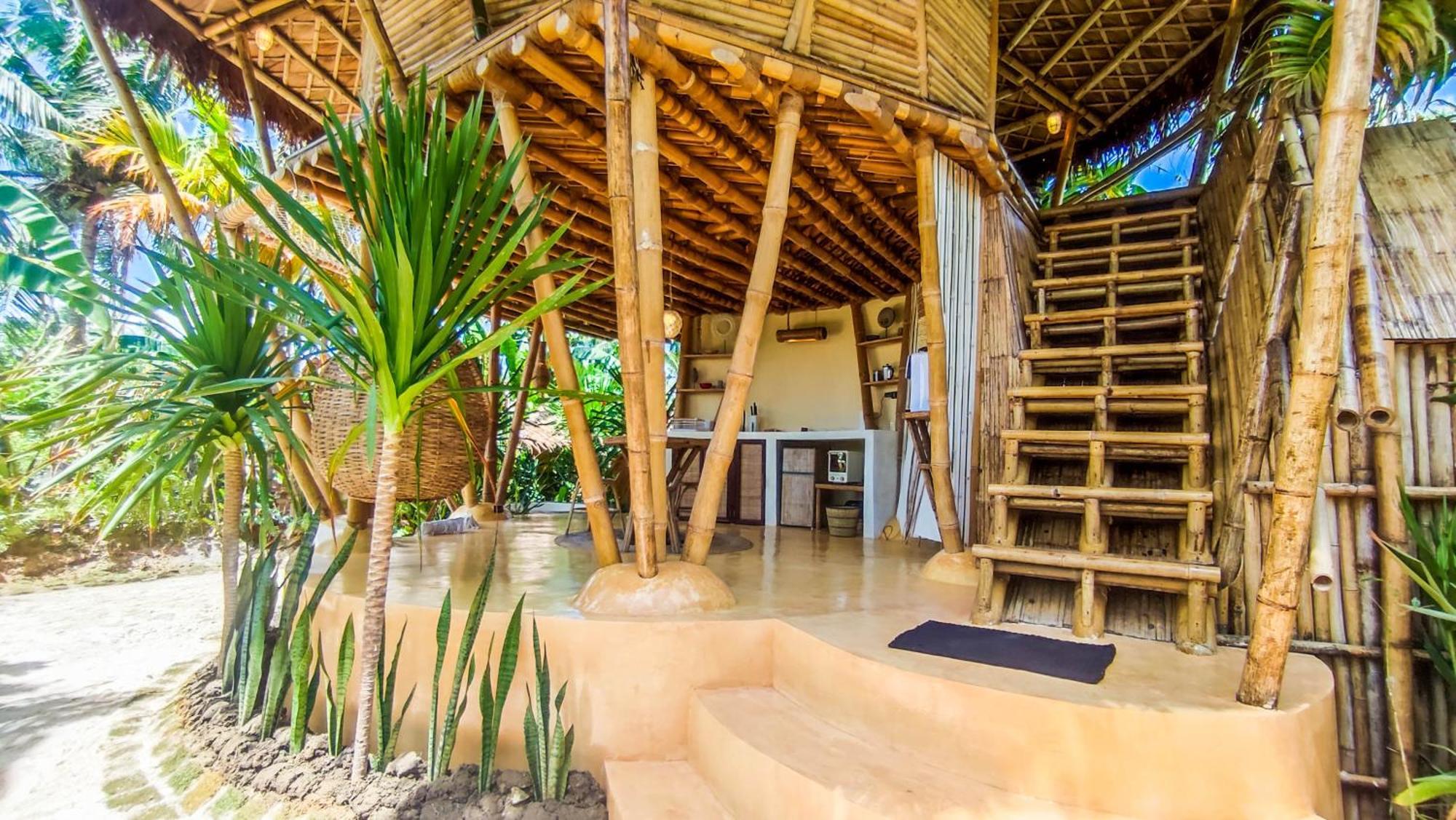 The Bamboo Houses - Tropical Garden & Empty Beach ゼネラル・ルナ エクステリア 写真